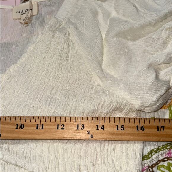 1 4 3 Story by Line Up women’s small off white blouse v-neck ruched detail sheer - Picture 5 of 10